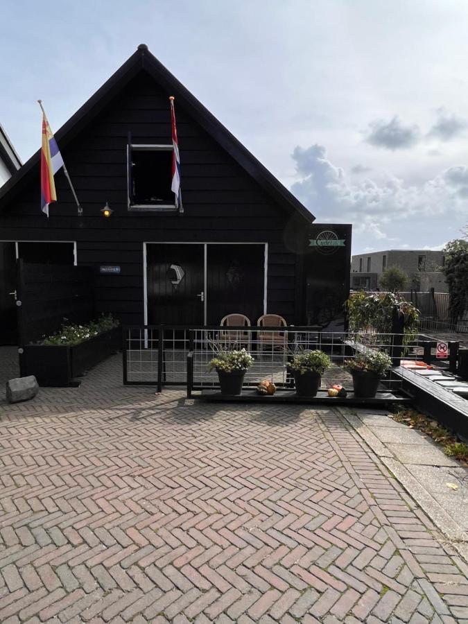 Gezellig Gastenverblijf In Het Centrum Burgh-Haamstede Bagian luar foto
